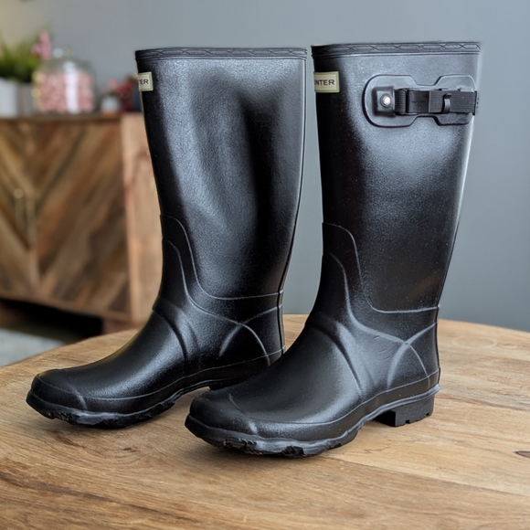 Hunter Field Huntress Rubber Boots, Wider Calf, Size 10 - Picture 3 of 14